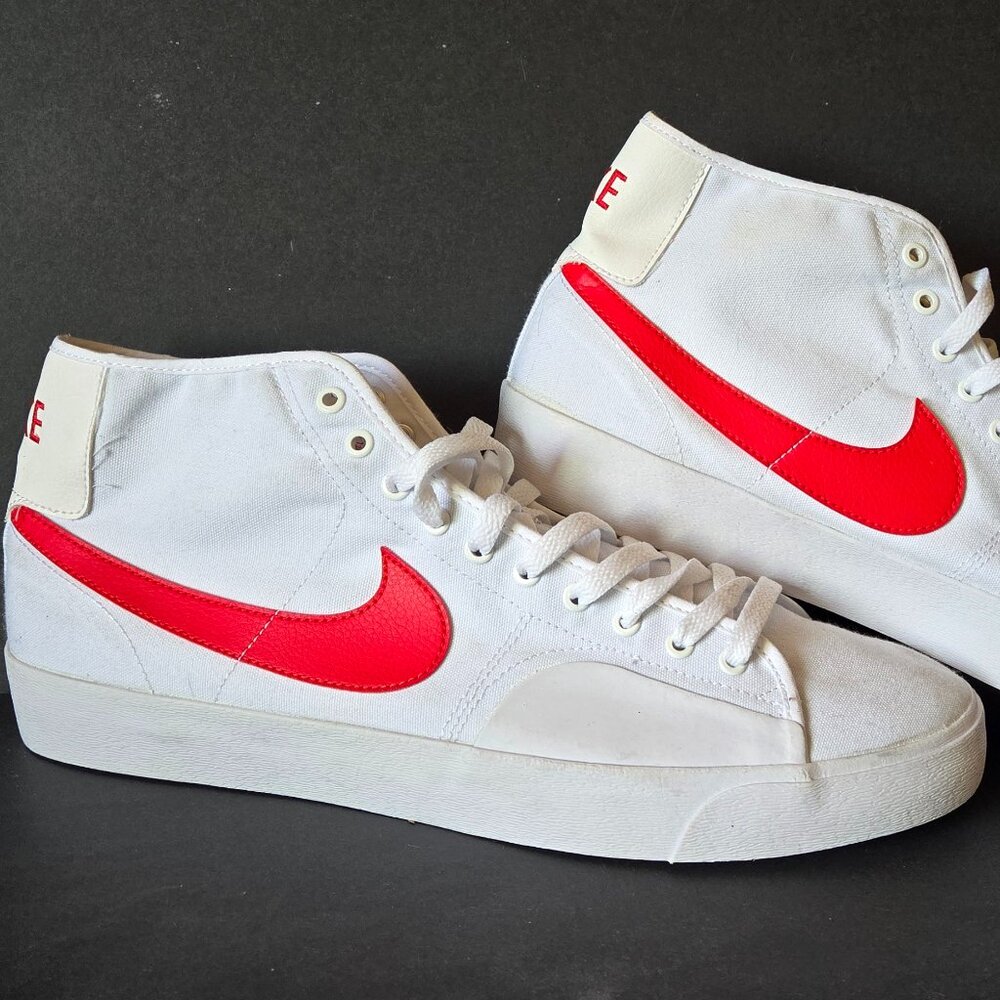Nike Blazer Court Mid SB White University Red Men's Sz 13 DC8901-101